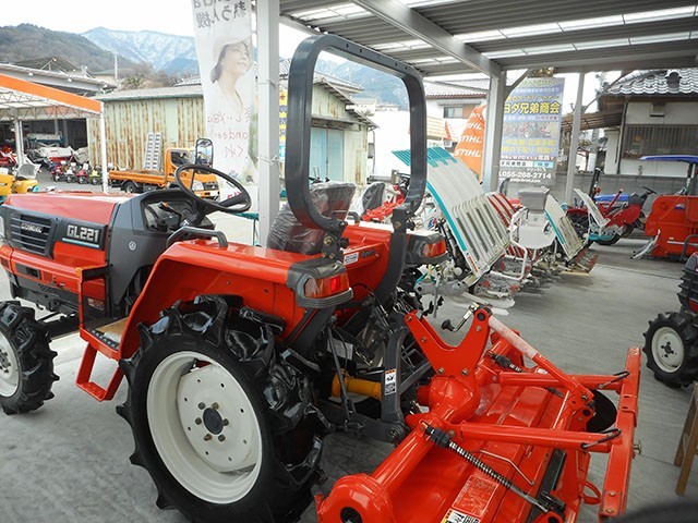 クボタ 中古トラクター GL221の商品画像4