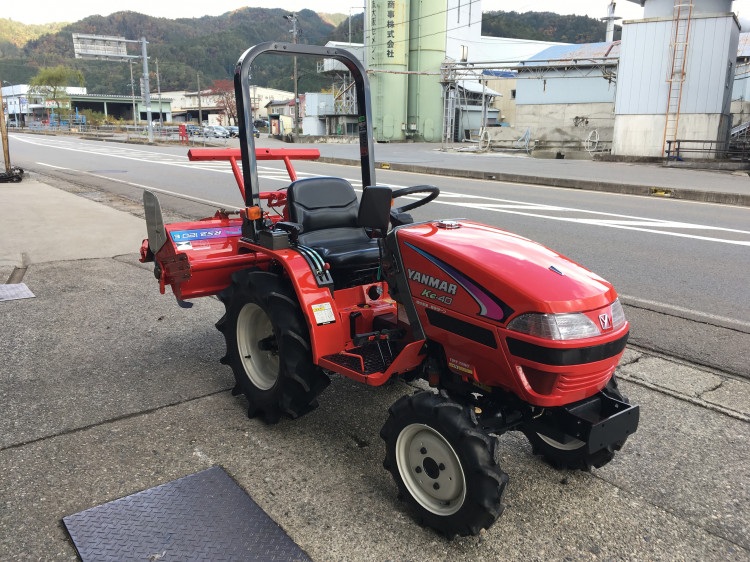 100%新品低価ヤンマー トラクター ke-40 14馬力 ディーゼル エンジン 4WD 農機具　青森県　五戸町 車体