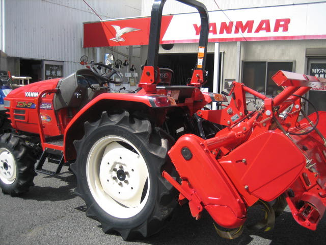 ヤンマー 中古トラクター AF326R AXUKS6M（26馬力）の商品画像5