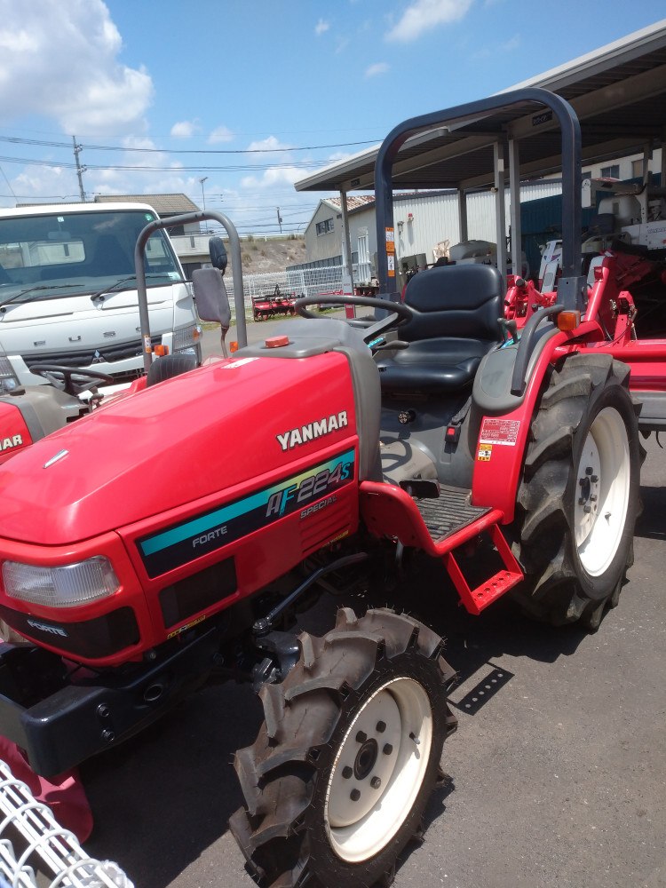 ヤンマー 中古トラクター AF224Sの商品画像1